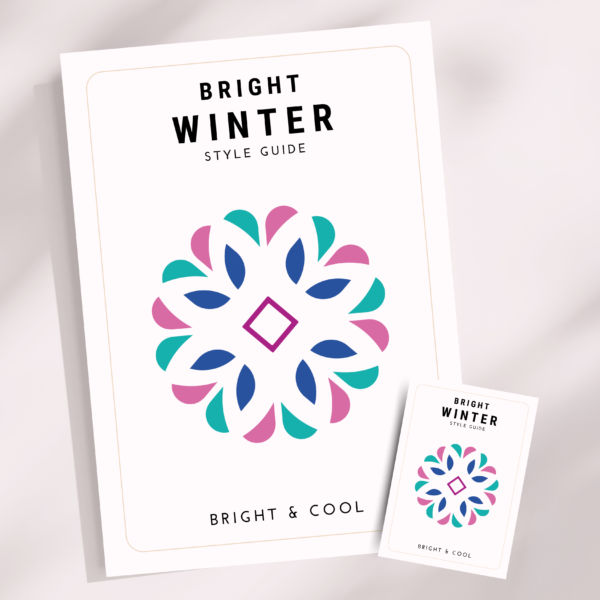 Bright Winter Style Guide en Pocket Guide met kleuranalyse en stylingadvies voor Bright Winter types. Dit seizoenstype heeft een helder en koel kleurenpalet met felle, contrastrijke kleuren zoals magenta, koningsblauw en smaragdgroen. De gids bevat advies over kleding, make-up en accessoires die je heldere uitstraling versterken en zorgen voor een krachtige look.