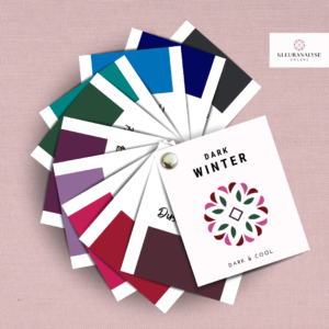 Dark Winter kleurenwaaier met 56 kleuren voor een diep en krachtig wintertype