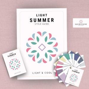 Light Summer kleurpakket met kleurenwaaier, style guide en pocket guide voor een licht en koel zomertype