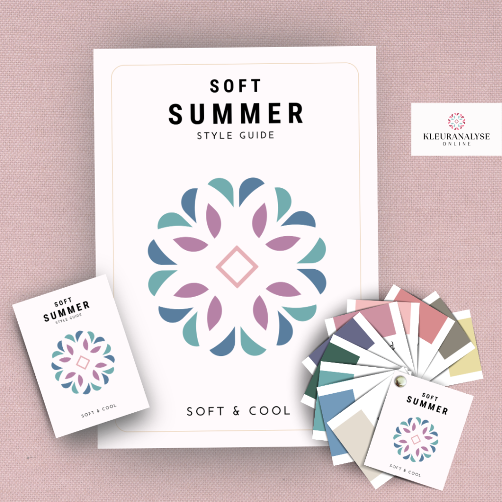 Soft Summer kleurpakket met kleurenwaaier, style guide en pocket guide voor een zacht en gedempt zomertype