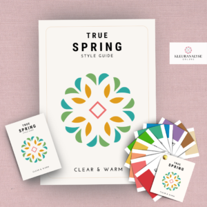 True Spring kleurpakket met kleurenwaaier, style guide en pocket guide voor een warm en helder lentetype